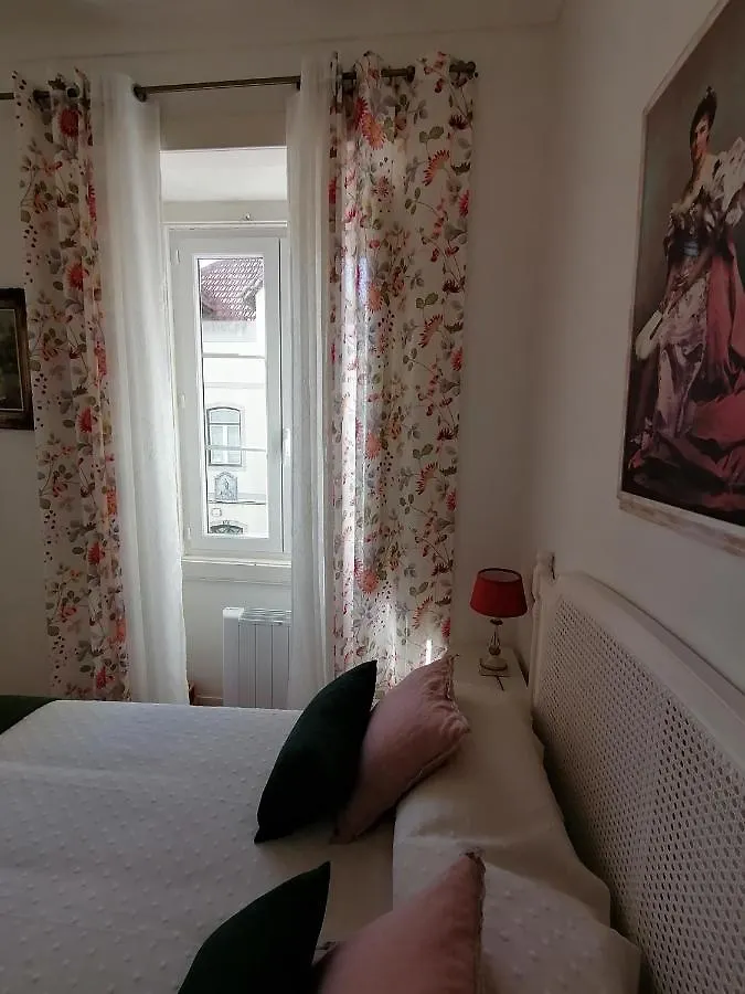 Homestay Osborne Guest House Sintra